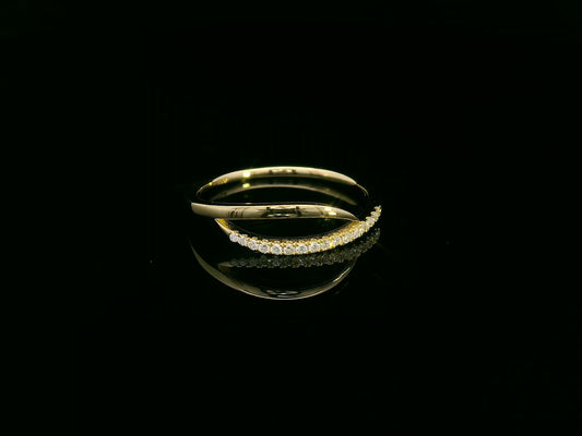 18K yellow gold crossover ring with 0.09ct natural diamonds