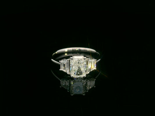 18k White Gold Radiant-Cut Diamond 1.51ct Three-Stone Ring with Trapezoid Diamonds | HRD Certified