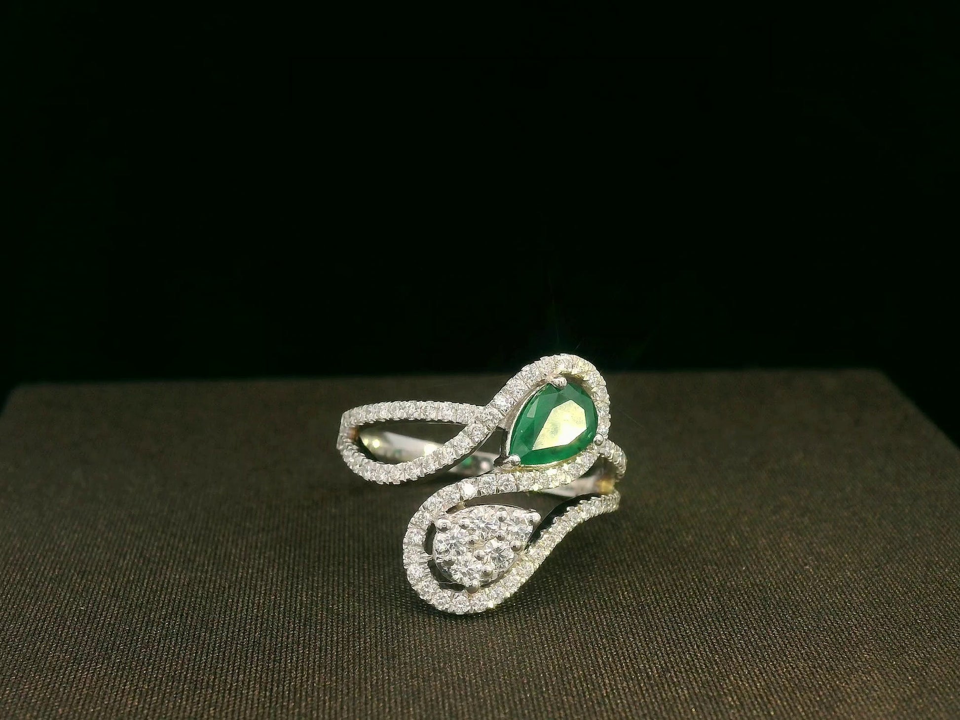 18k Gold Emerald & Diamond Bypass Ring – Toi et Moi Design