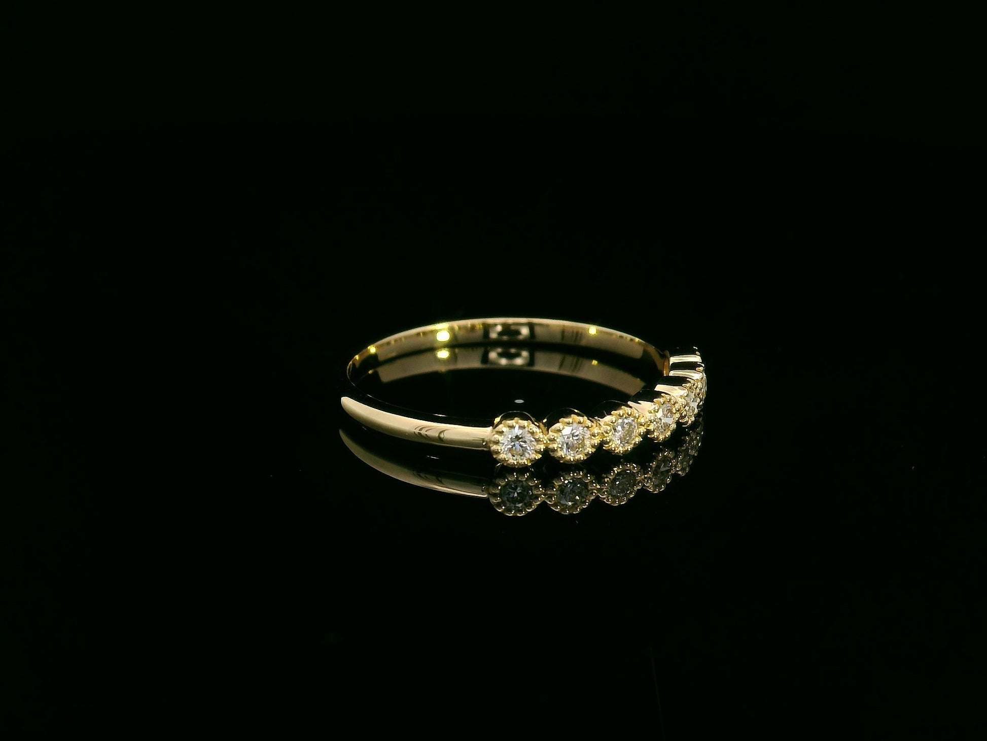 18k yellow gold slim diamond band with 0.22ct round brilliant diamonds – certificate included