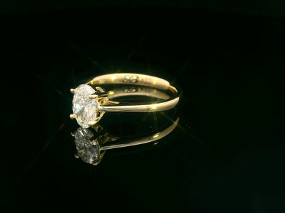 1.01ct Oval-Cut Solitaire Diamond Ring in 18k Yellow Gold, SI1 F Color, IGI Certified, Prong-Set Engagement Jewelry