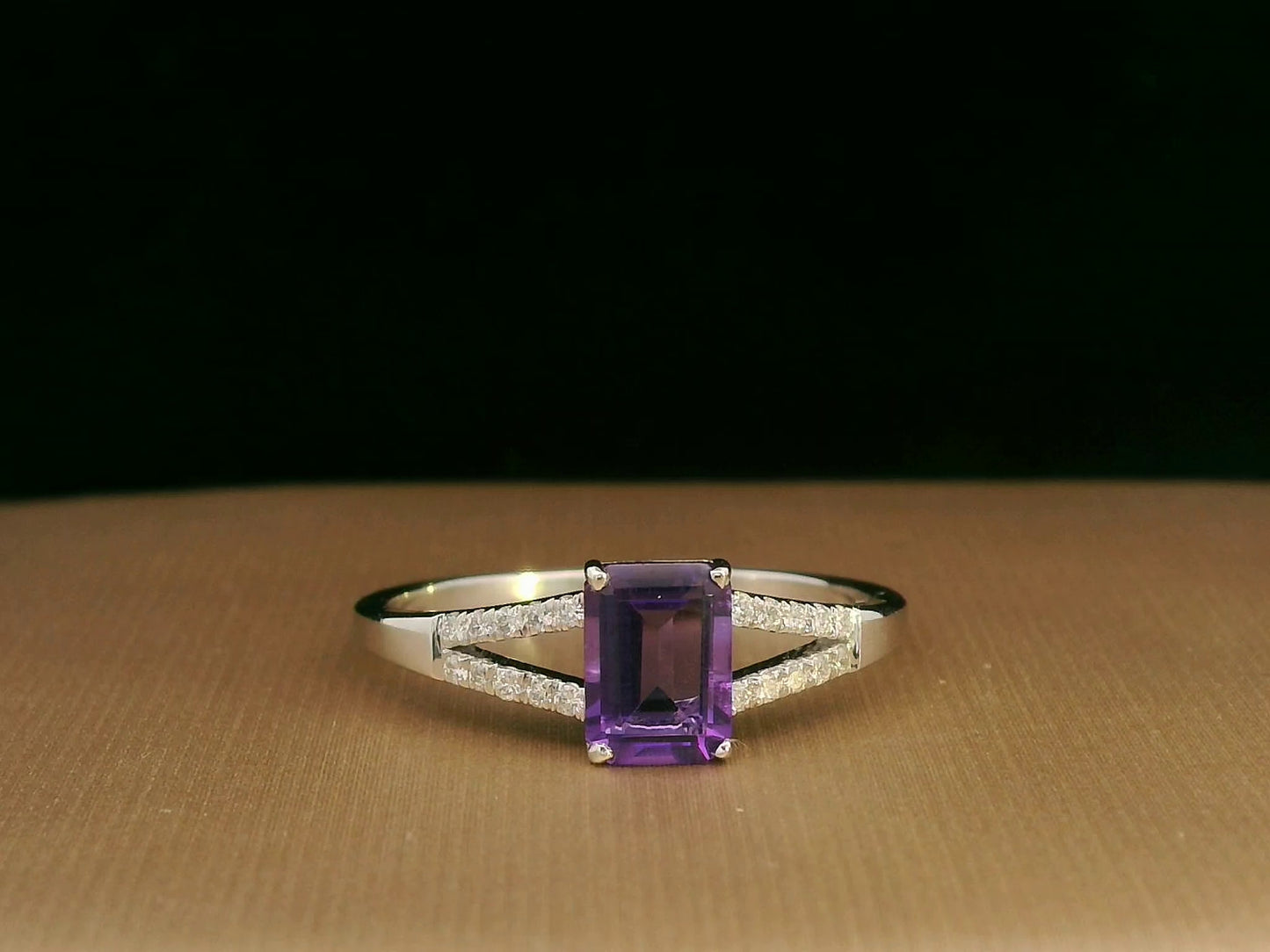 18K White Gold Amethyst and Diamond Split-Shank Ring