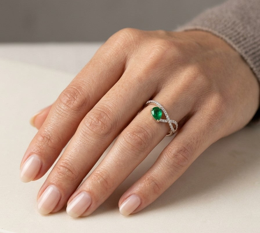 Pear Shaped Emerald and Diamond Ring in 18K Yellow Gold