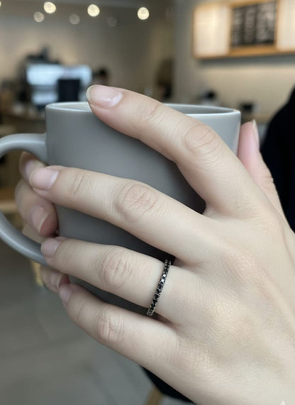 18K white gold full eternity black diamond ring, total 1.06 carat, modern luxury statement ring