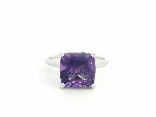 4.23 ct cushion-cut amethyst ring in 18K white gold, prong-set solitaire design, luxury statement ring for women