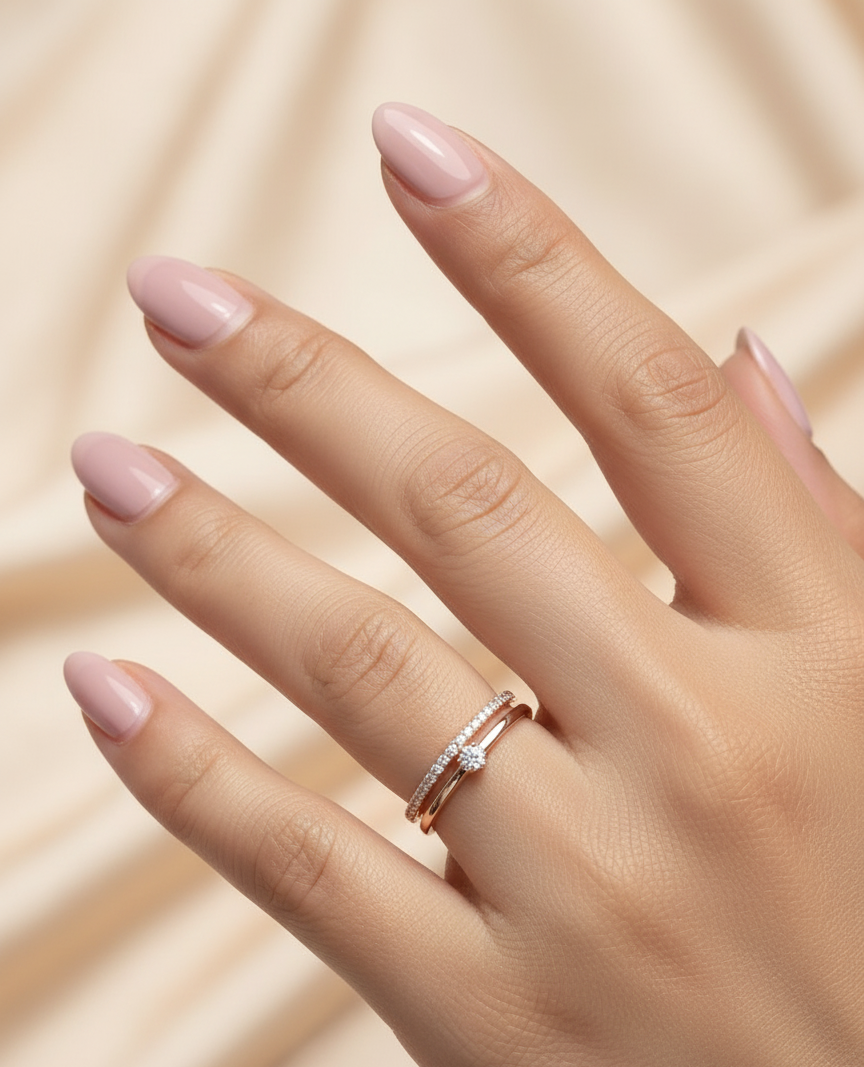 18K rose gold double-band diamond ring with round center diamond and pavé accents – Emirates Diamonds