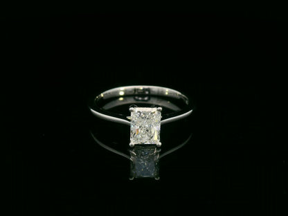 Radiant-cut 1.01ct D color diamond solitaire ring in 18K white gold – IGI certified engagement ring by Emirates Diamonds.