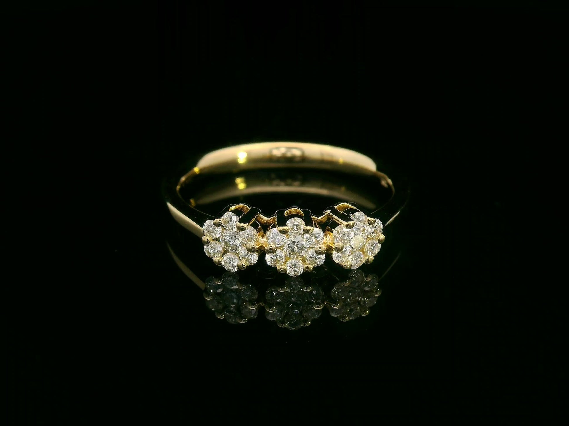 18K yellow gold diamond cluster trio ring – 0.34ct diamonds by Emirates Diamonds