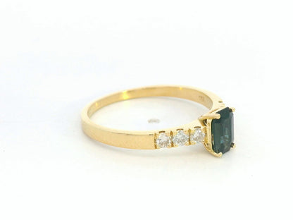18K yellow gold emerald-cut blue sapphire and diamond ring – 0.46ct sapphire, 0.23ct diamonds by Emirates Diamonds