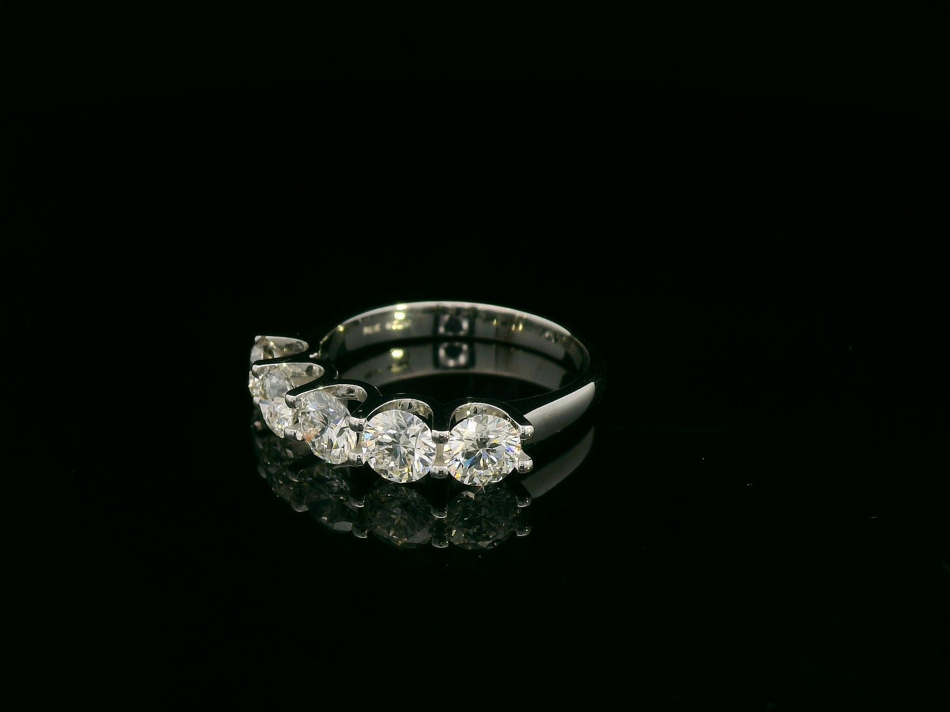 18K white gold diamond band ring with round brilliant diamonds totaling 2.05 carats – Emirates Diamonds