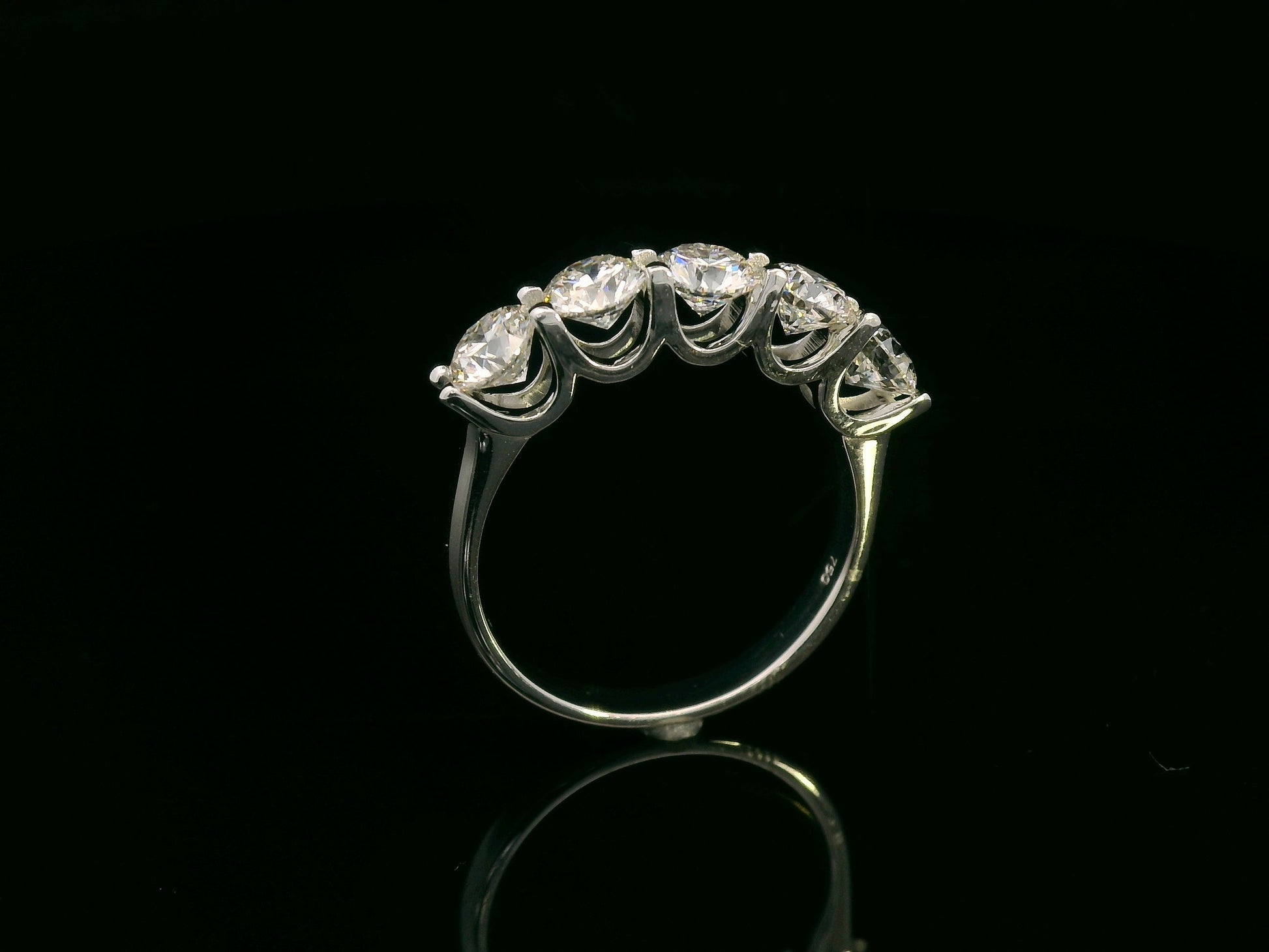 18K white gold diamond band ring with round brilliant diamonds totaling 2.05 carats – Emirates Diamonds