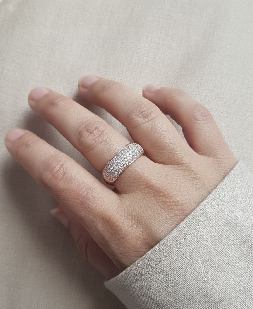 18K rose gold diamond pavé band – 0.97ct diamonds by Emirates Diamonds