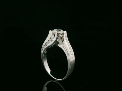 18K white gold engagement ring with 1.01ct round diamond center and diamond split-shank design – Emirates Diamonds