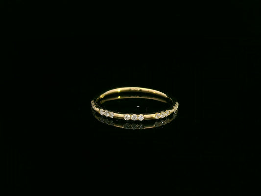 18K yellow gold diamond band ring with 0.16 carat diamonds – Emirates Diamonds