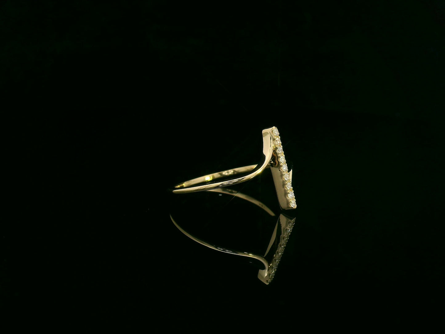 18K yellow gold diamond bar ring with vertical pavé-set natural diamonds, modern minimalist fine jewelry by Emirates Diamonds