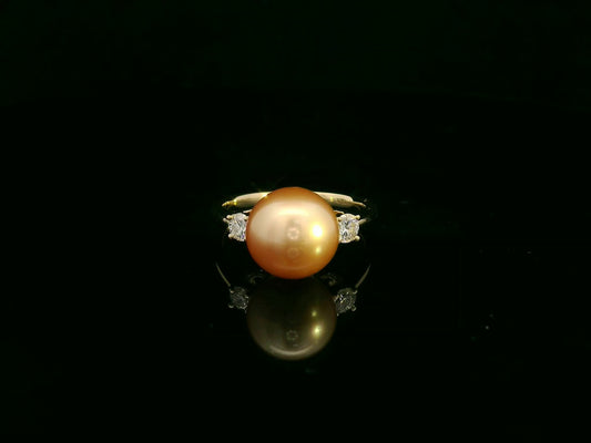 18K yellow gold South Sea golden pearl ring with side diamonds by Emirates Diamonds