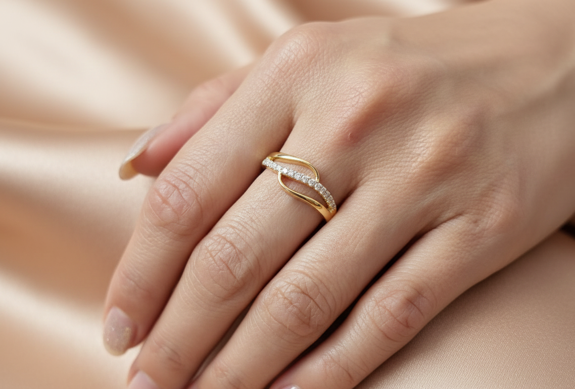 18K yellow gold diamond wave ring with triple band illusion design by Emirates Diamonds