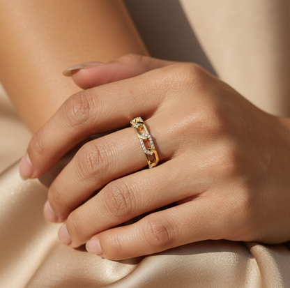 18K yellow gold diamond link band ring with natural diamonds by Emirates Diamonds