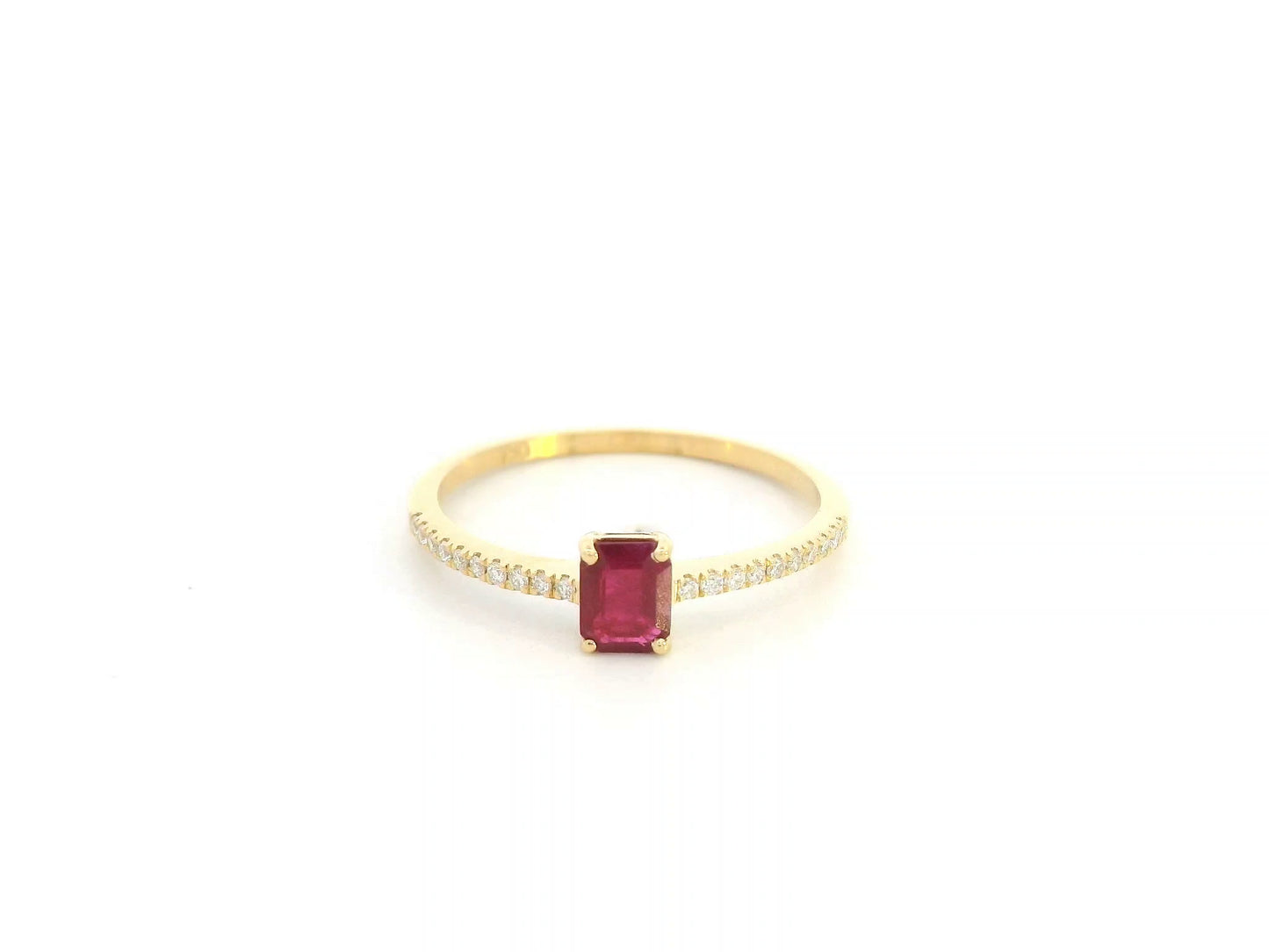 Ruby and diamond minimal ring in 18K yellow gold by Emirates Diamonds.