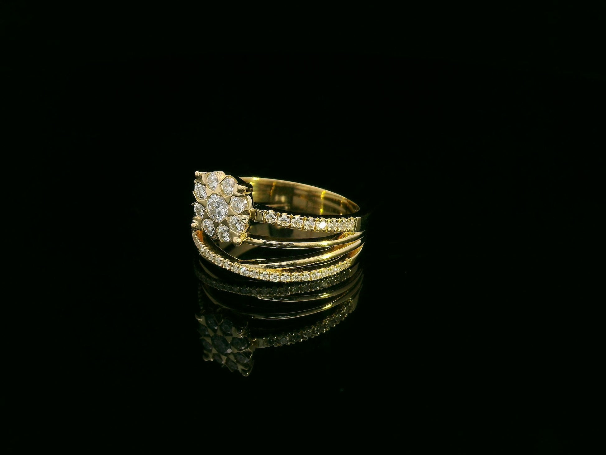 0.63 carat diamond cluster bridal ring in 18K yellow gold with pavé split shank by Emirates Diamonds