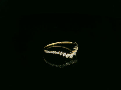 18K yellow gold diamond contour stacking ring with V-shaped chevron design – Emirates Diamonds