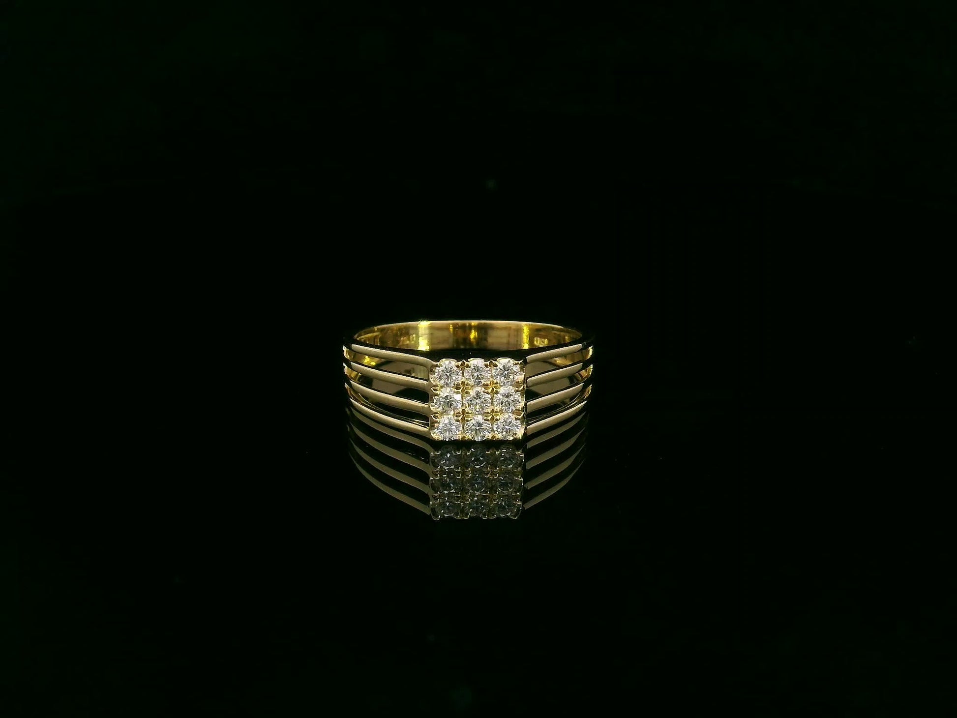 18K yellow gold men’s diamond ring with square diamond cluster by Emirates Diamonds