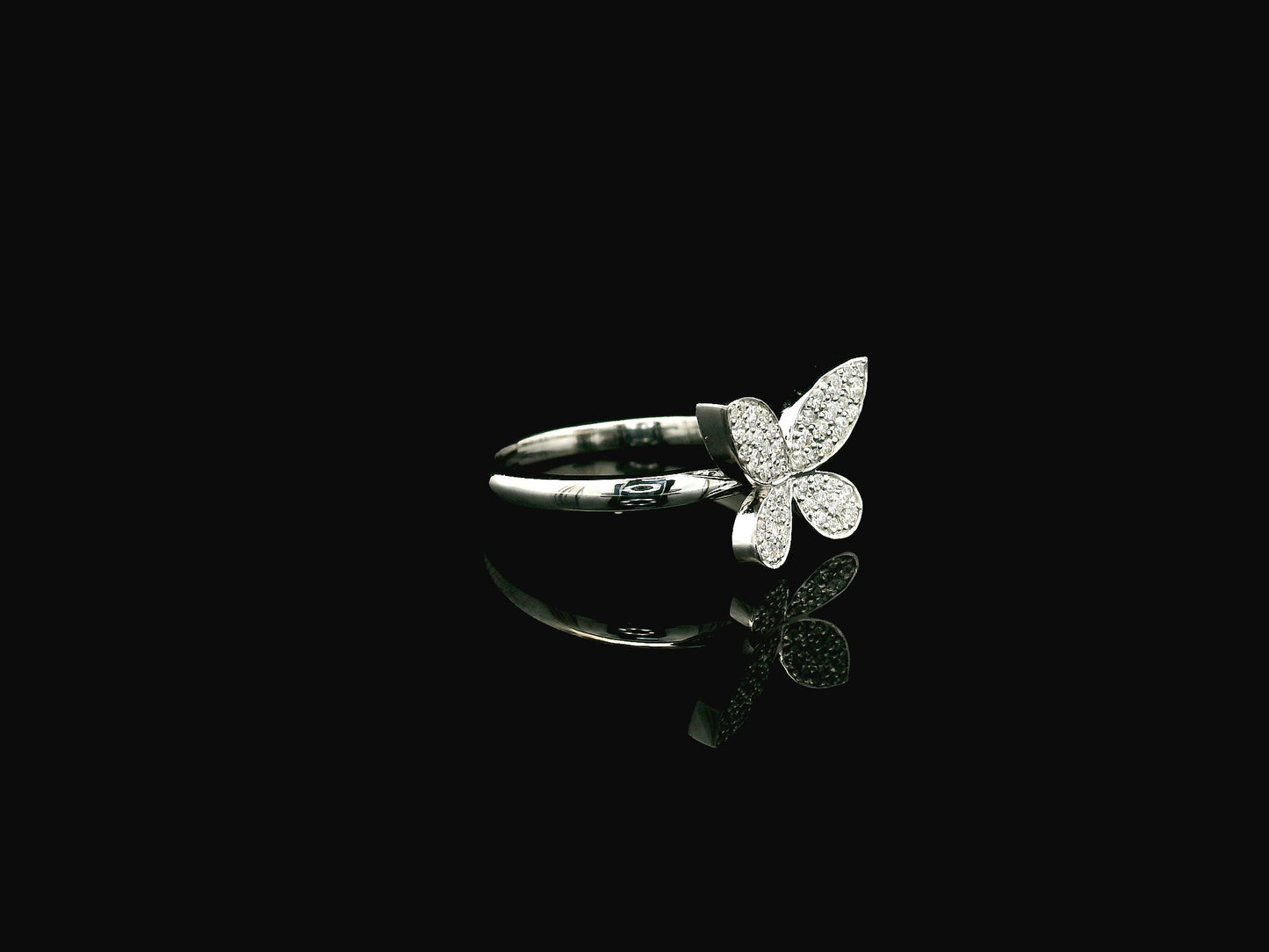 Diamond butterfly ring in 18K white gold with pavé diamonds by Emirates Diamonds