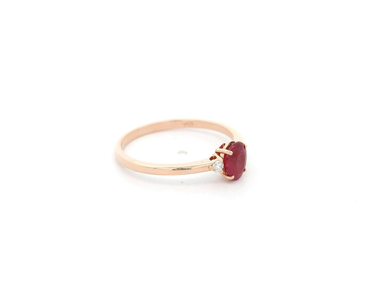 Oval ruby and diamond ring in 18K rose gold by Emirates Diamonds