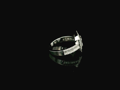 Baguette and round diamond halo ring in 18K white gold with geometric multi halo design – Emirates Diamonds