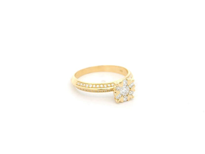 18K yellow gold diamond cluster ring 0.53 carat round brilliant floral design pavé band