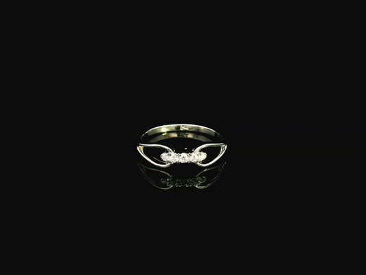 Minimal diamond open link ring in 18K white gold interlocking design