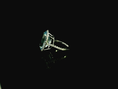 18K white gold aquamarine diamond halo ring 10.47 carat oval aquamarine with diamond halo – Emirates Diamonds