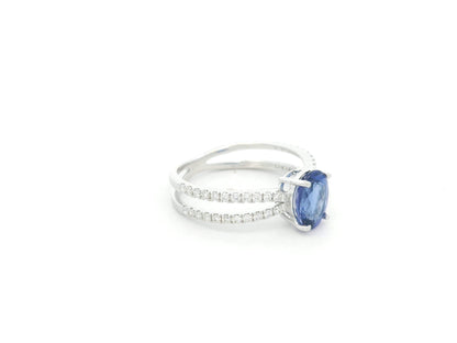 18K white gold tanzanite ring with 1.44 carat oval tanzanite and 0.35 carat diamond split band
