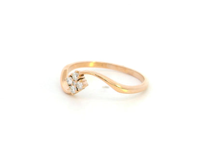 Diamond cluster wave ring in 18K rose gold