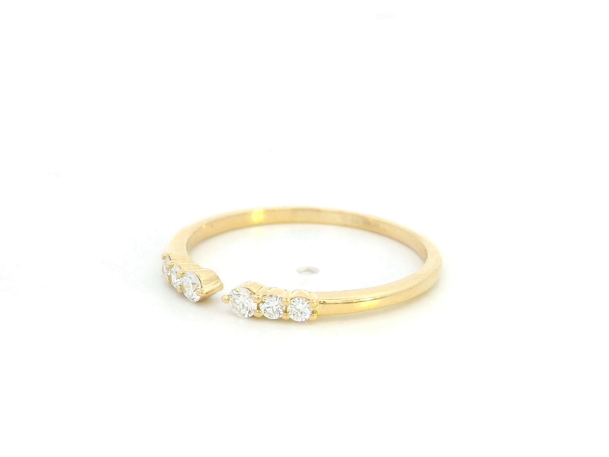 Diamond open band contour ring in 18K yellow gold