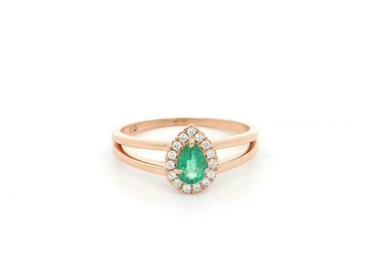 Pear emerald and diamond ring in 18K rose gold with open split band design