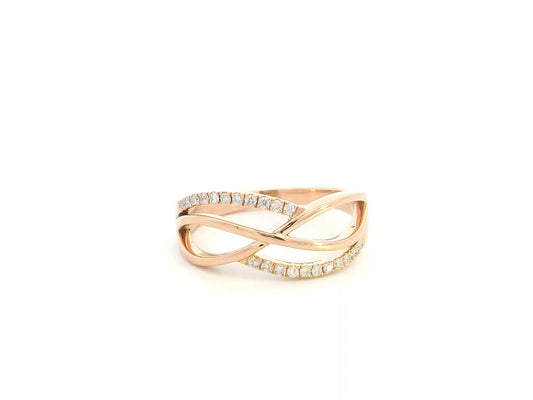 Diamond infinity ring in 18K rose gold featuring 0.16 carat natural diamonds