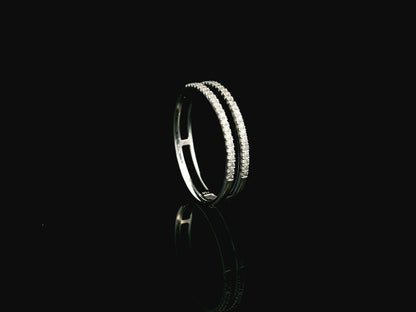 18K white gold double row diamond band ring with pavé-set natural diamonds