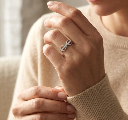 18K white gold diamond infinity ring with 0.40 carat natural diamonds