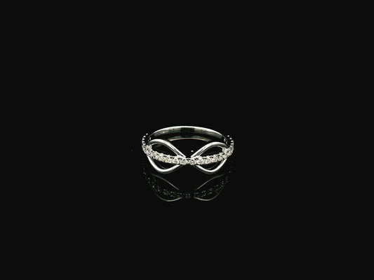 18K white gold diamond infinity ring with 0.40 carat natural diamonds