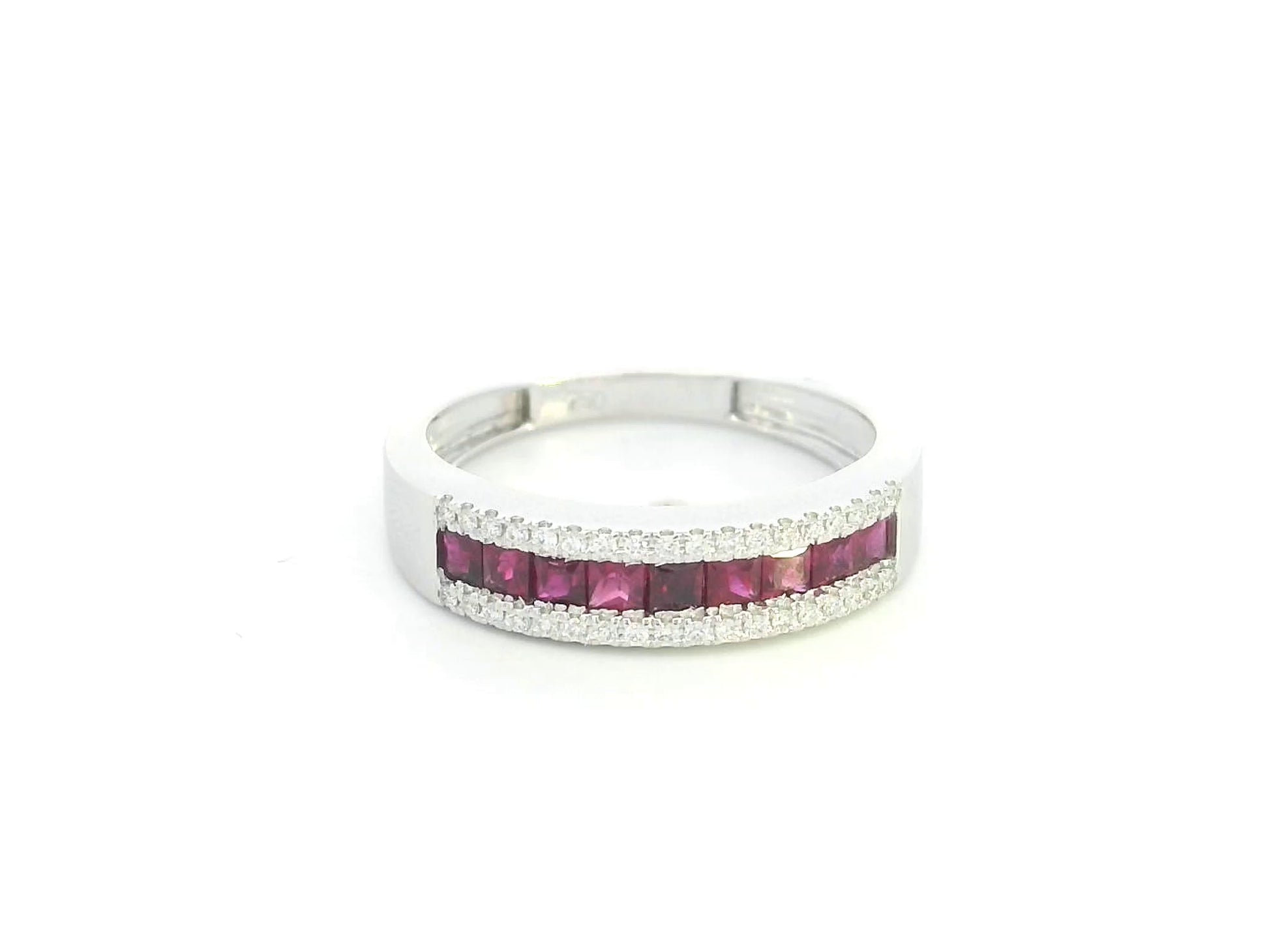 18K white gold ruby and diamond band ring with princess-cut rubies