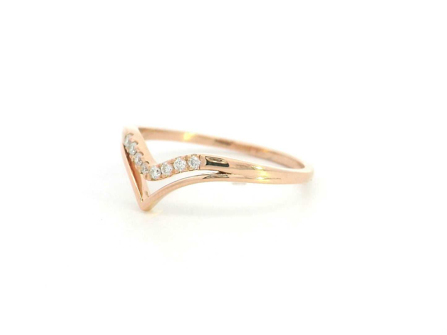 Diamond Chevron Wedding Band in 18K Rose Gold | Contour Stacking Ring