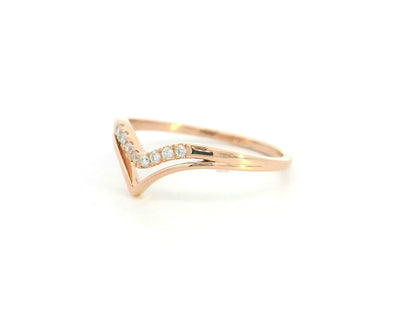 Diamond Chevron Wedding Band in 18K Rose Gold | Contour Stacking Ring