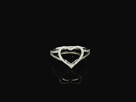 18K White Gold Open Heart Diamond Ring with 0.30 Carat Natural Diamonds and Split Shank Design