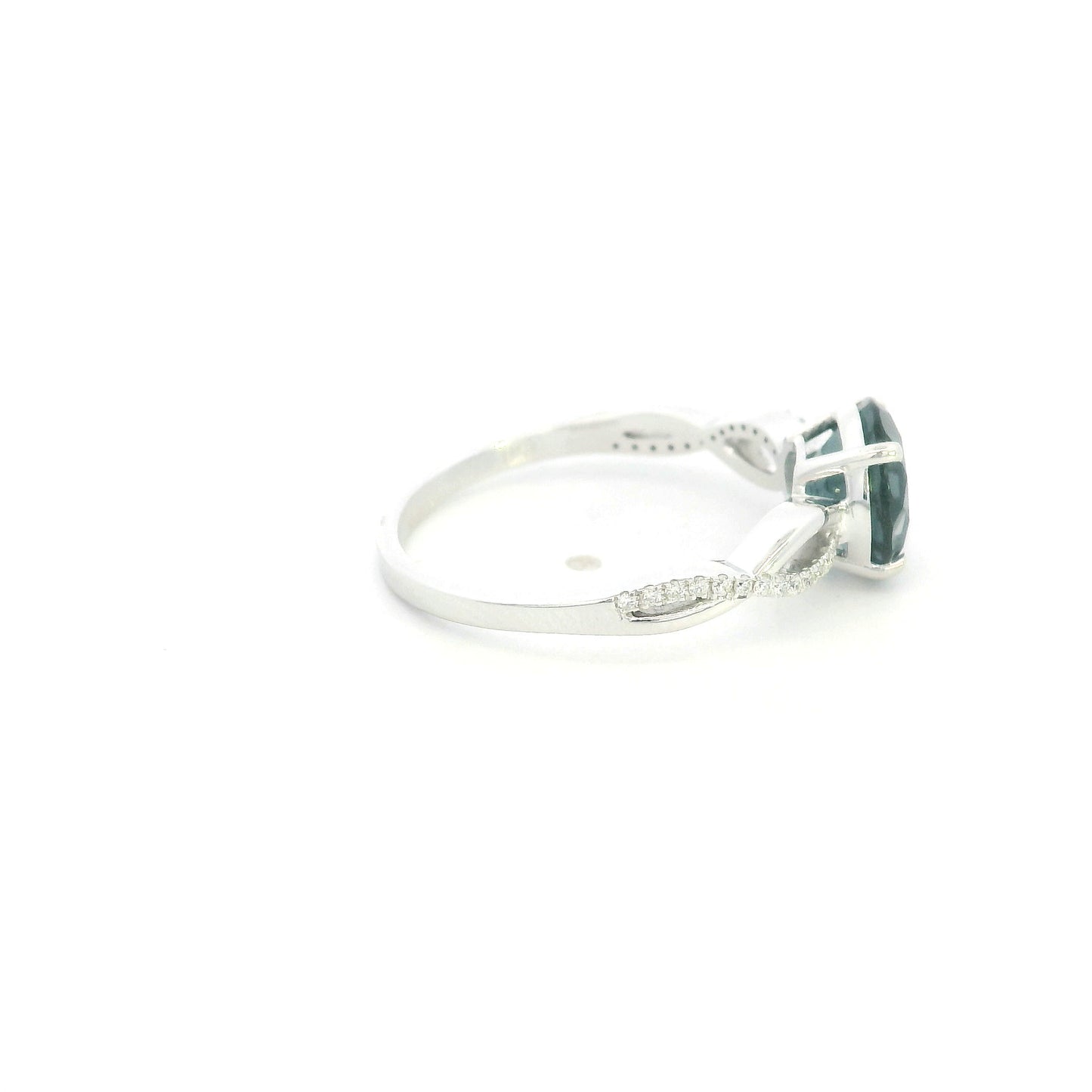 London Blue Topaz diamond ring in 18K white gold with round blue topaz and diamond accented sculpted band