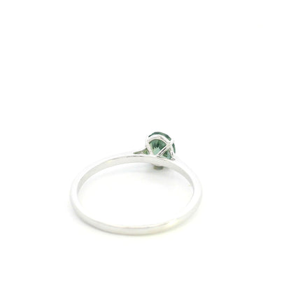 Oval green sapphire solitaire ring in 18K white gold with 1.11 carat natural green sapphire