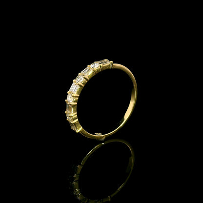 18K Yellow Gold Round and Baguette Diamond Wedding Band with 0.45 Carat Natural Diamonds