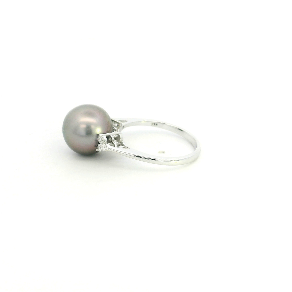 Tahitian Black Pearl and Diamond Ring in 18K White Gold