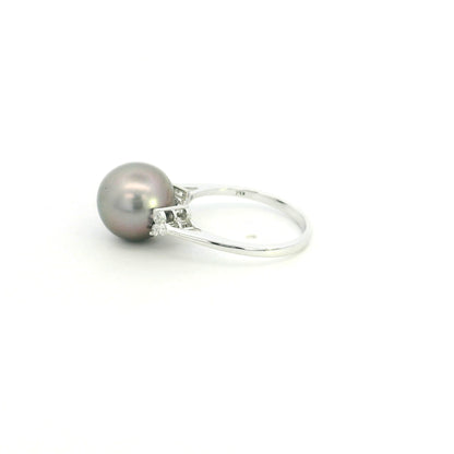 Tahitian Black Pearl and Diamond Ring in 18K White Gold