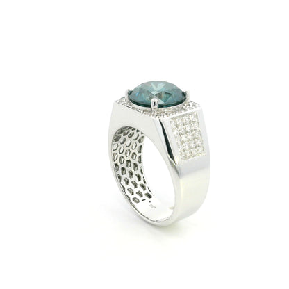 Men’s blue diamond ring with 5.36 carat natural colour-treated blue diamond and pavé diamonds in 18K white gold